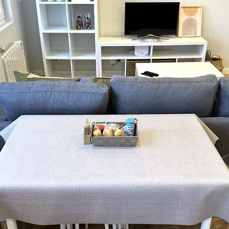 Acogedor Apartamento En Ronda Outeiro 210 Ла Коруня Екстериор снимка